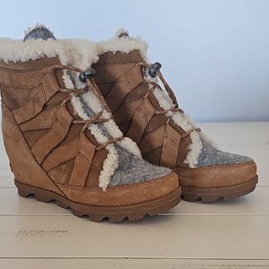 Sorel JOAN Of ARCTIC WEDGE II COZY Shearling Boots, Camel Brown